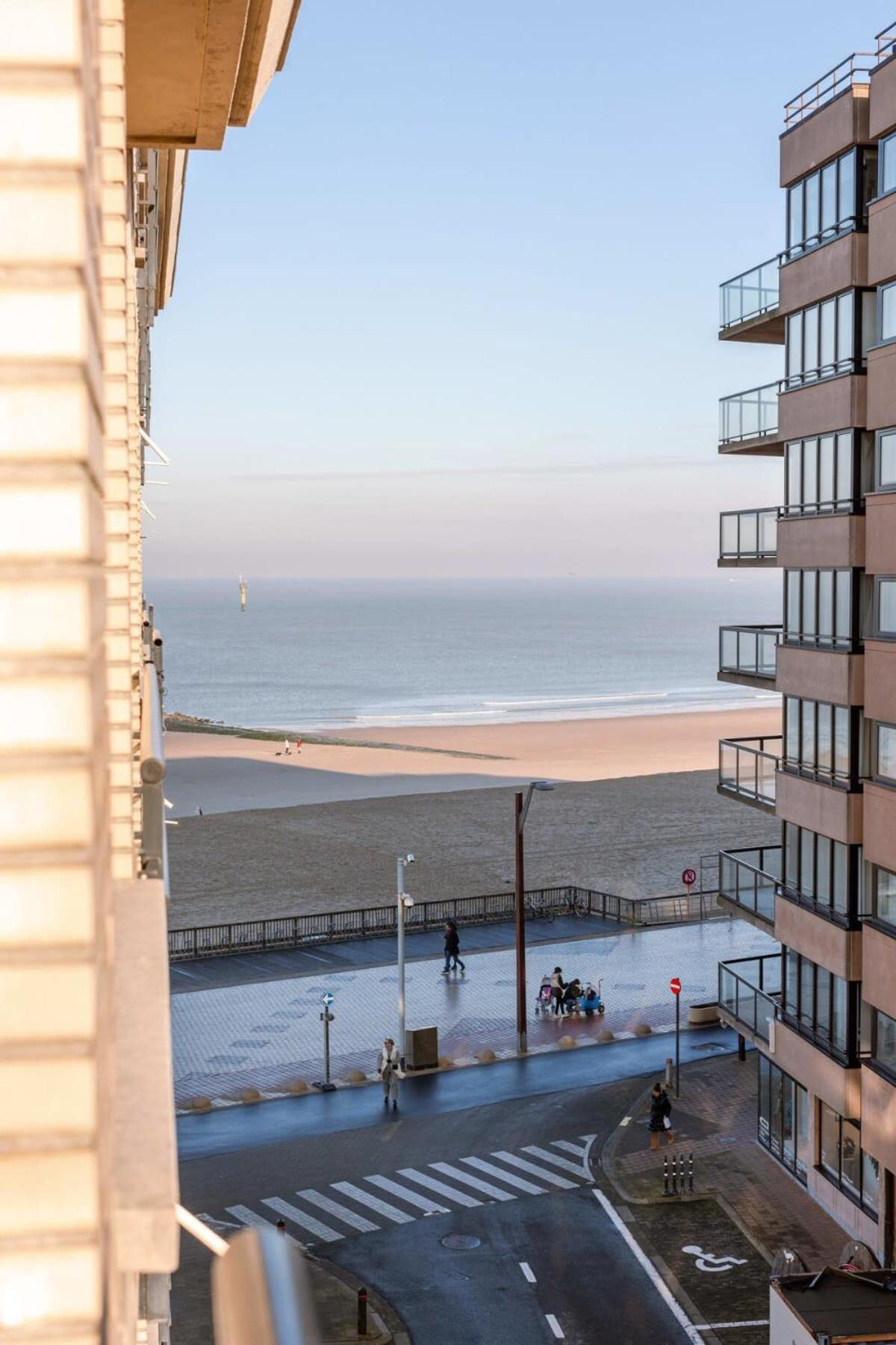 Huswell - Beautiful And Spacious Studio With Side Seaview Кнокке-Гейст Екстер'єр фото